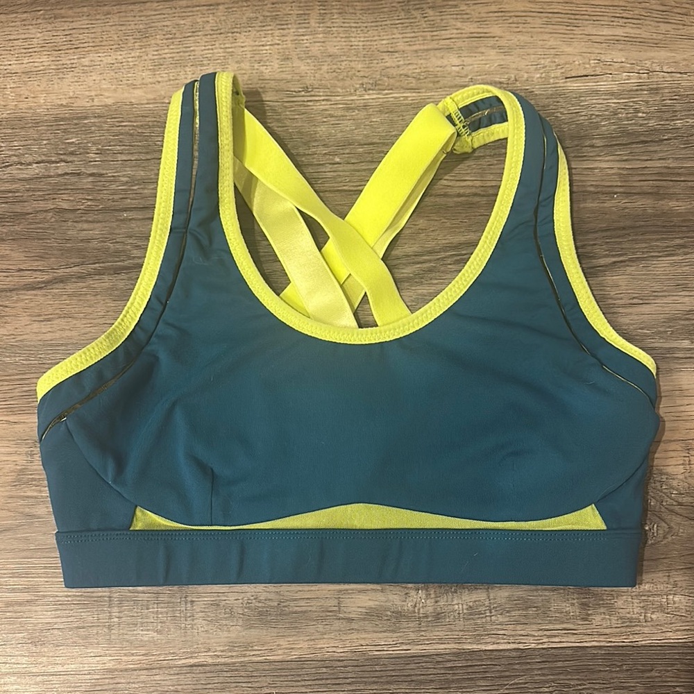 Fabletics high impact sports bra